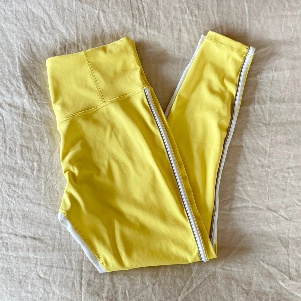 Athleta Elation Ultra High Rise Piping Legging - Picture 3 of 10